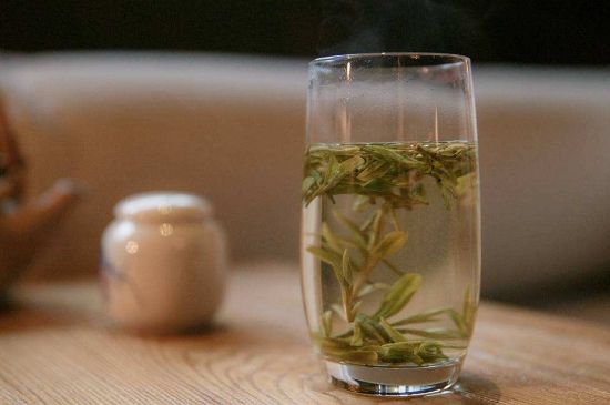 冷泡茶用什么茶葉最好，什么樣的茶適合冷泡？