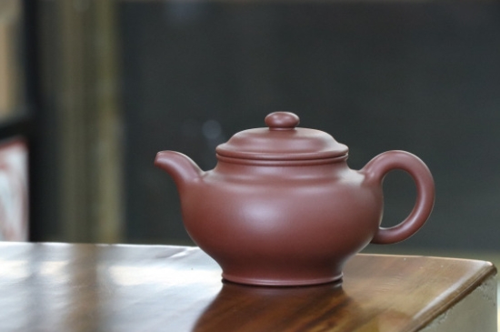 剛買的紫砂壺要怎么開壺養(yǎng)壺，<a href=http://m.syguzhi.com/chaju/zisha/ target=_blank class=infotextkey>紫砂壺開壺</a>與養(yǎng)壺的方式方法