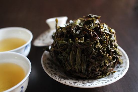 鴨屎香特點(diǎn)介紹，鳳凰單叢茶鴨屎香的口感和來歷